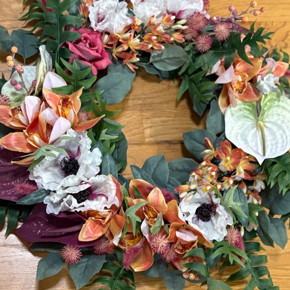 Frontgate Orchid Wreath - NWT - Picture 9 of 16